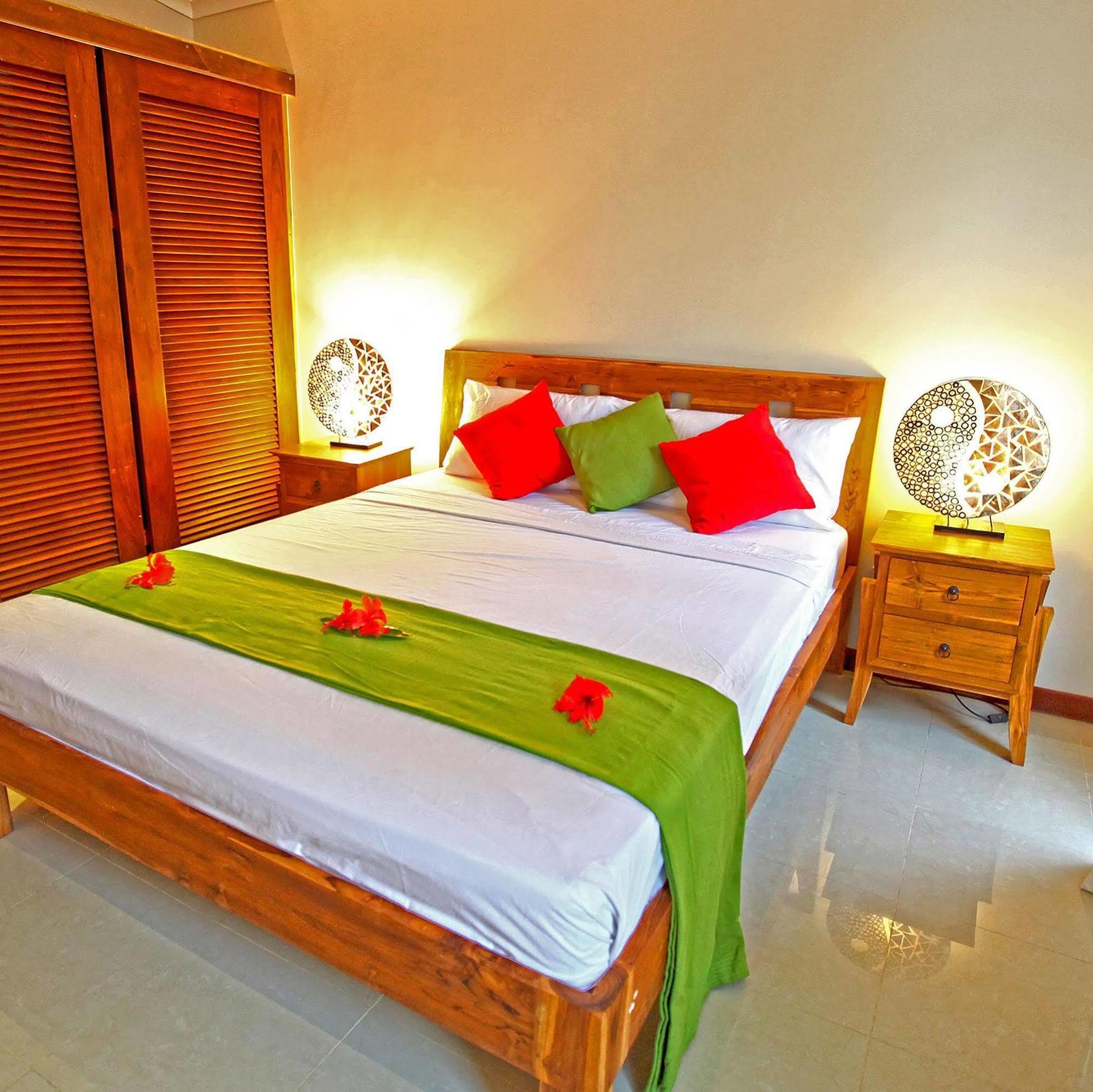 Tropicana Lagoon Apartments Port Vila Eksteriør billede